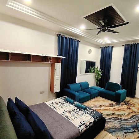 Mini Concept Hotel كُوالا تيرينغانو المظهر الخارجي الصورة